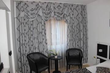 Фотографии Отель Hotel Ciucas г. Вэлени-де-Мунте (Румыния) №2 Фото Отель Hotel Ciucas г. Вэлени-де-Мунте 2
